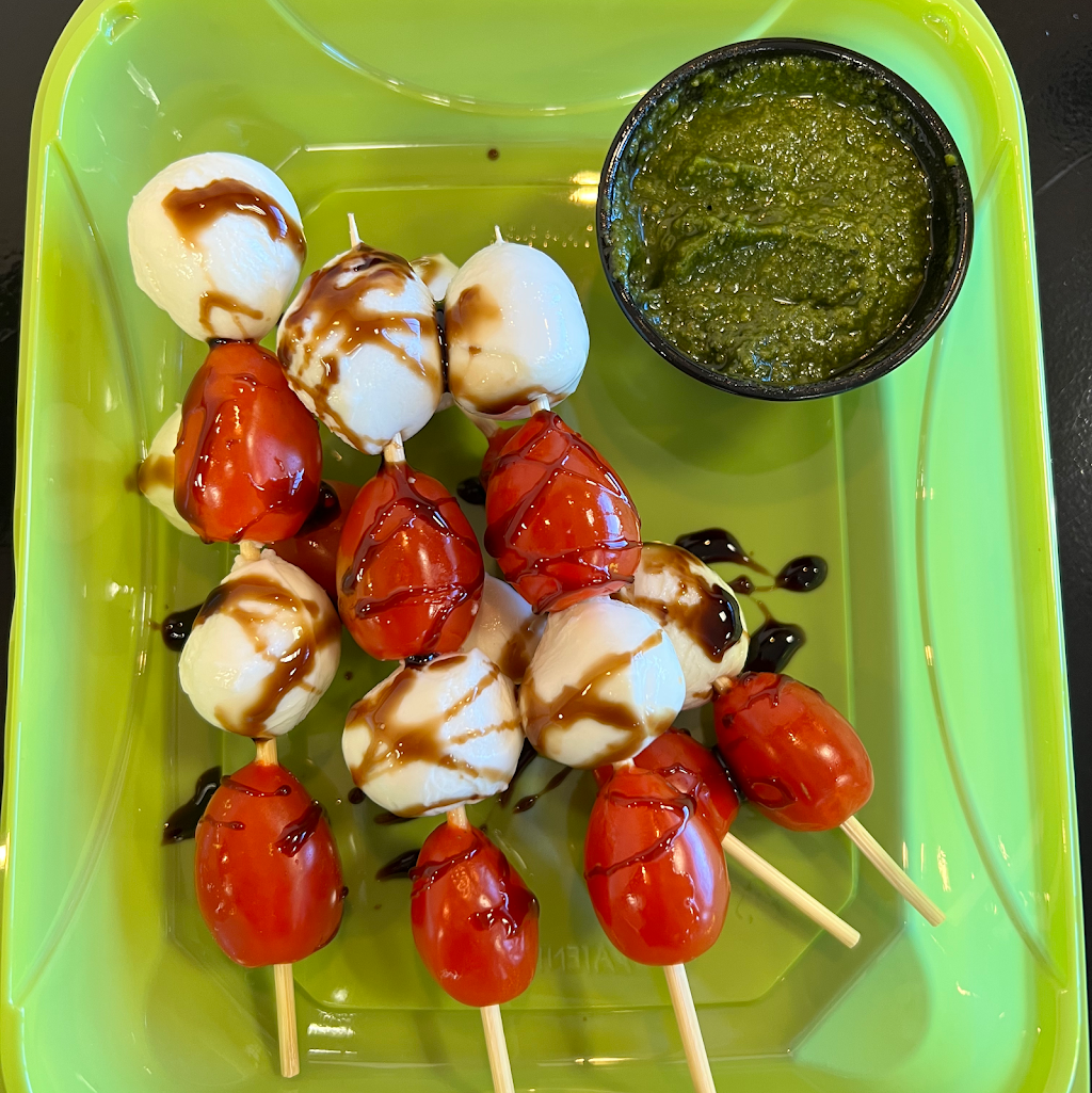 Dip | restaurant | 6530 S Decatur Blvd #125, Las Vegas, NV 89118, USA | 7026400391 OR +1 702-640-0391