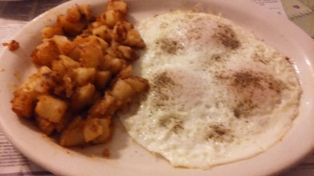 Richs Eggspress | restaurant | 1622 Thomaston Ave, Waterbury, CT 06704, USA | 2037556105 OR +1 203-755-6105