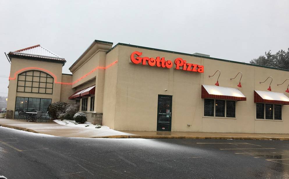 Grotto Pizza | restaurant | 22925 Sussex Hwy, Seaford, DE 19973, USA | 3026282800 OR +1 302-628-2800