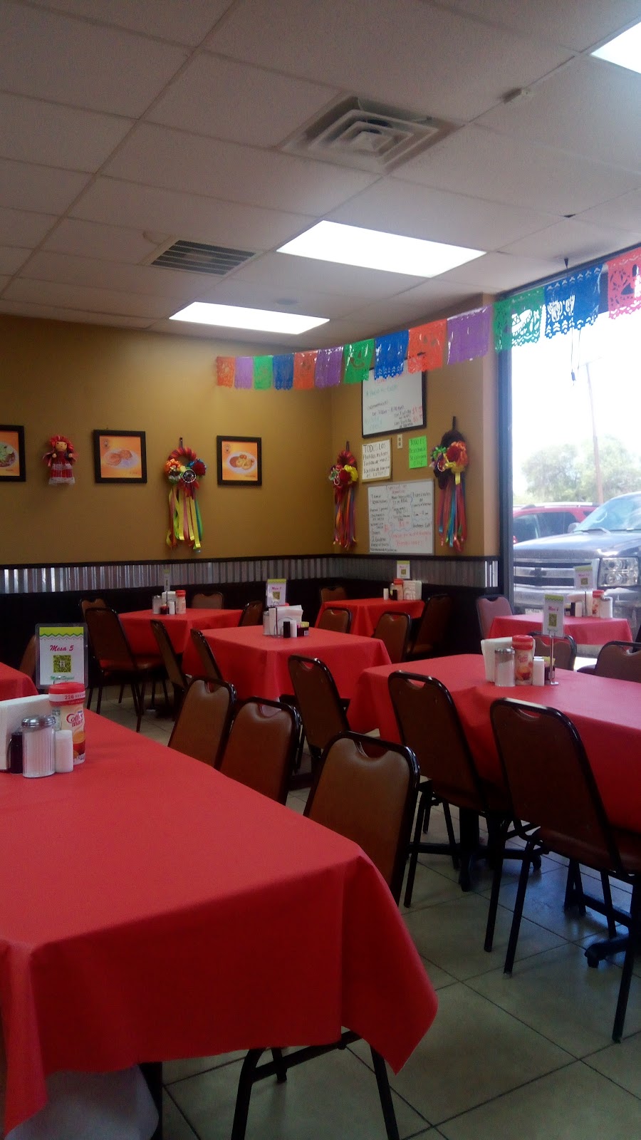 Doña Carmen’s Restaurant #6 | restaurant | 408 S Sam Houston Blvd #102, San Benito, TX 78586, USA | 9565098890 OR +1 956-509-8890