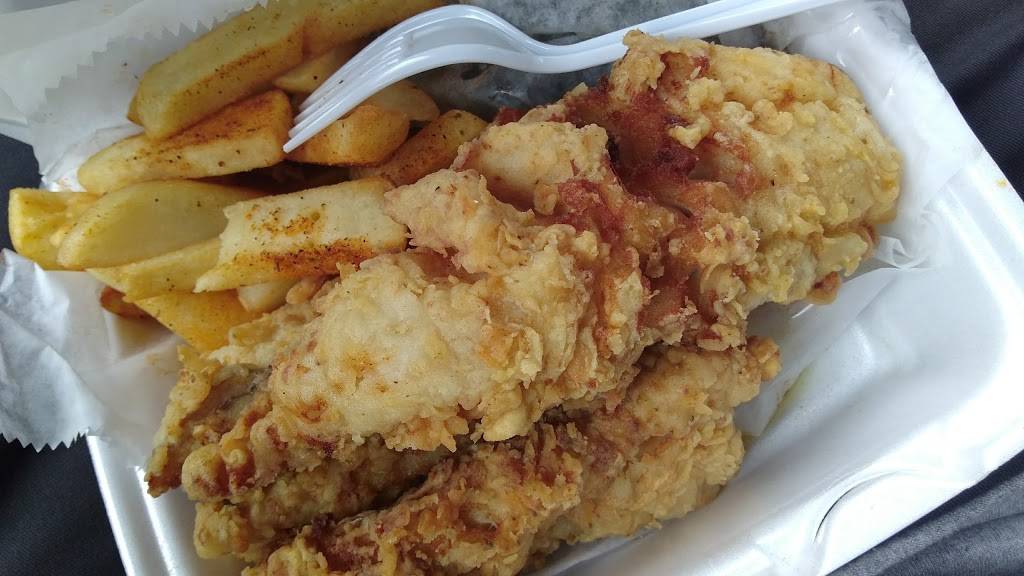 Catfish Cafe | restaurant | 14707 Guy R Brewer Blvd, Jamaica, NY 11434, USA | 7187230233 OR +1 718-723-0233