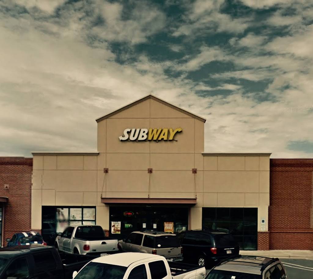 Subway | restaurant | 624 Tyvola Rd #102, Charlotte, NC 28217, USA | 7045233103 OR +1 704-523-3103