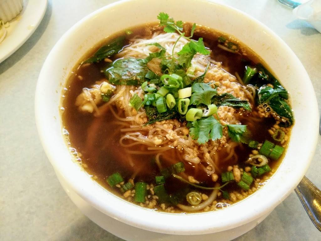 Khun Kay Thai Cafe | restaurant | 1209 Montrose Blvd, Houston, TX 77019, USA | 7135249614 OR +1 713-524-9614