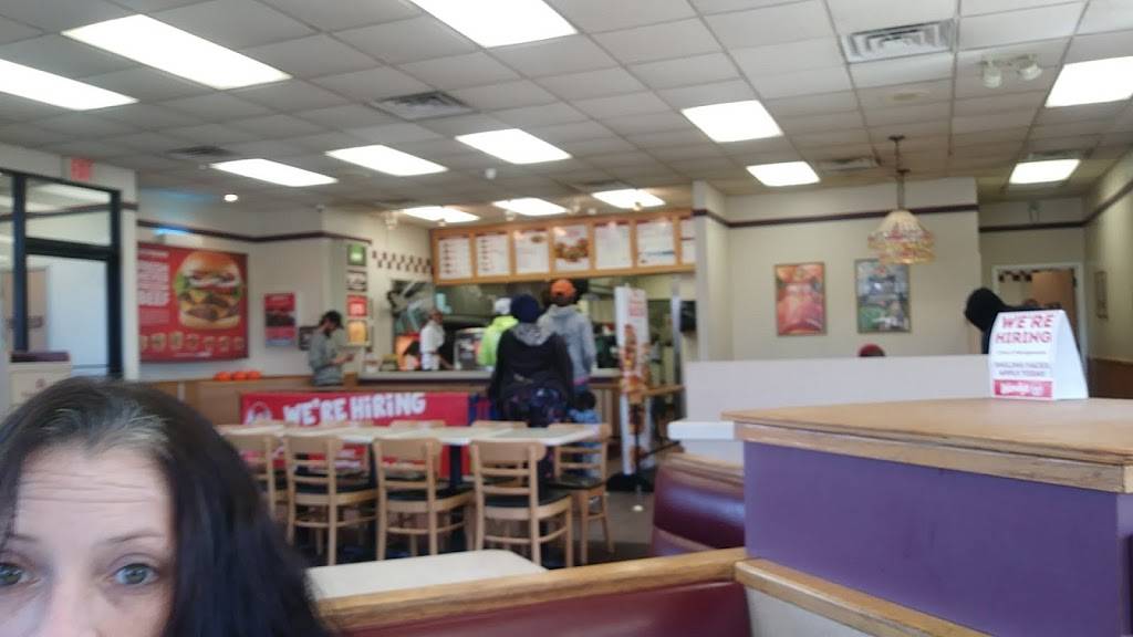 Wendys | restaurant | 2212 Chesnee Hwy, Spartanburg, SC 29303, USA | 8645770065 OR +1 864-577-0065