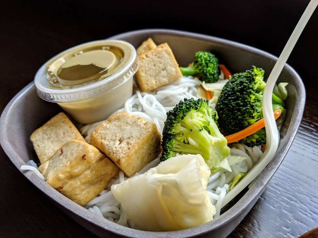 Asian Box | restaurant | 2031 Chestnut St, San Francisco, CA 94123, USA | 4152883688 OR +1 415-288-3688