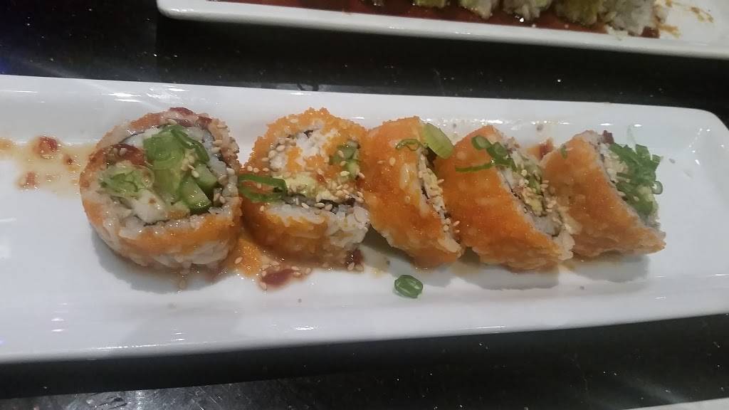 Sushi California | restaurant | 26921 Sierra Hwy, Newhall, CA 91321, USA | 6612513700 OR +1 661-251-3700