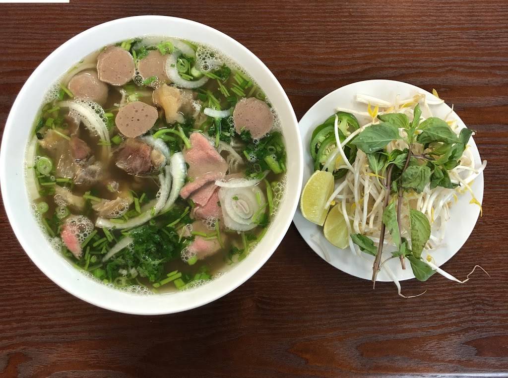 Pho 96 Vietnamese Cuisine | restaurant | 6110 Altama Ave Unit 115, Brunswick, GA 31525, USA | 9122758842 OR +1 912-275-8842