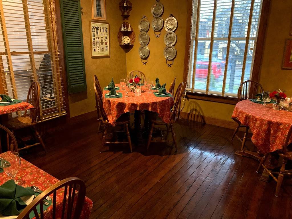 Bell House Restaurant | restaurant | 721 Main St, Shelbyville, KY 40065, USA | 5024375678 OR +1 502-437-5678