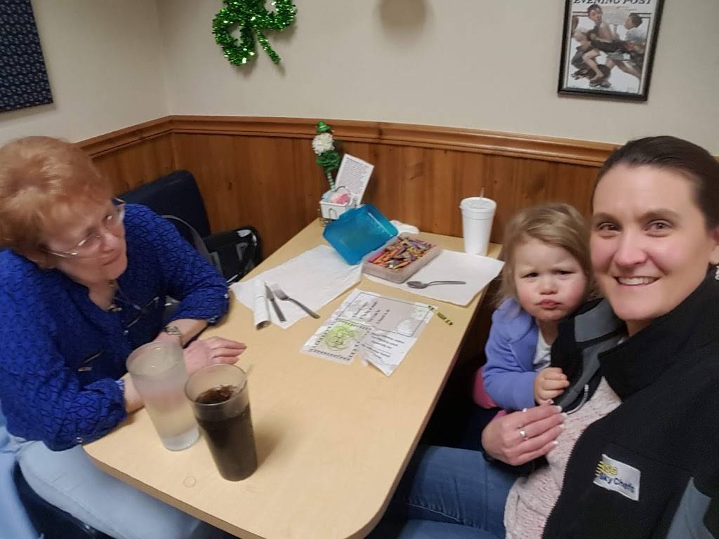 Glendas Pizza | restaurant | 13938 Middle Gibraltar Rd, Rockwood, MI 48173, USA | 7346716000 OR +1 734-671-6000