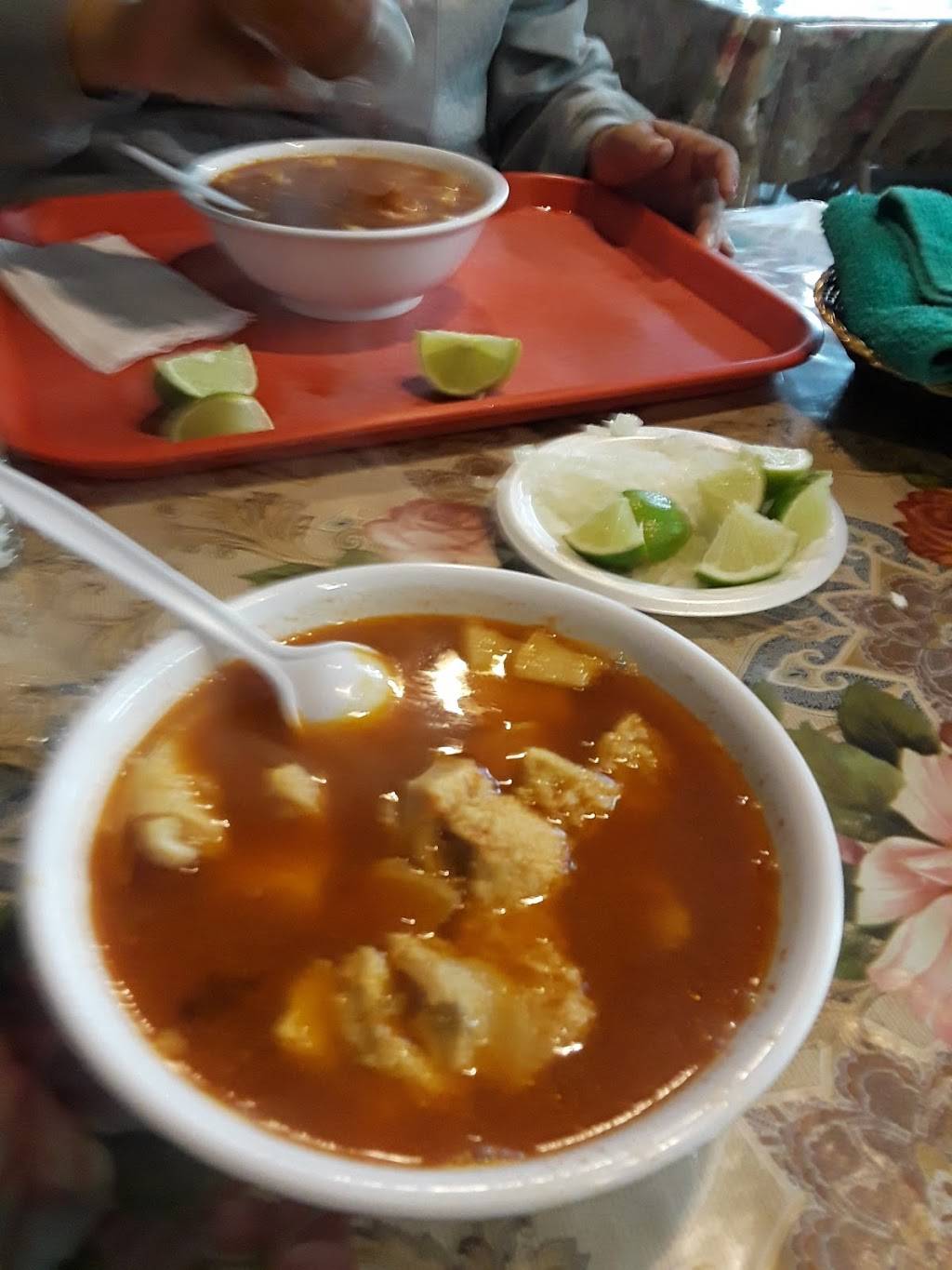 Carniceria Y Taqueria Jilotlan | restaurant | 17294 Valley Blvd, Fontana, CA 92335, USA | 9098236253 OR +1 909-823-6253