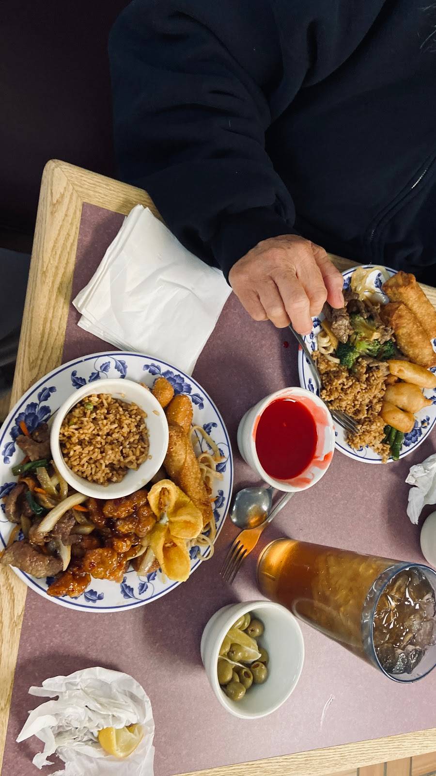 Golden Gate Express | restaurant | York, NE 68467, USA | 4023625300 OR +1 402-362-5300