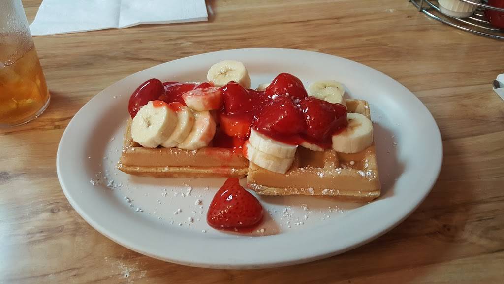 Continental Grill Family Restraunt | meal takeaway | 3815 W Washington St, Indianapolis, IN 46241, USA | 3172414867 OR +1 317-241-4867