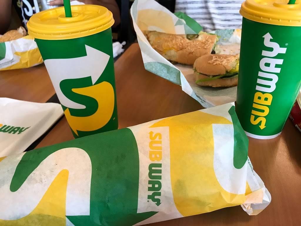 Subway | restaurant | 12766 Chillicothe Rd, Chesterland, OH 44026, USA | 4407298404 OR +1 440-729-8404