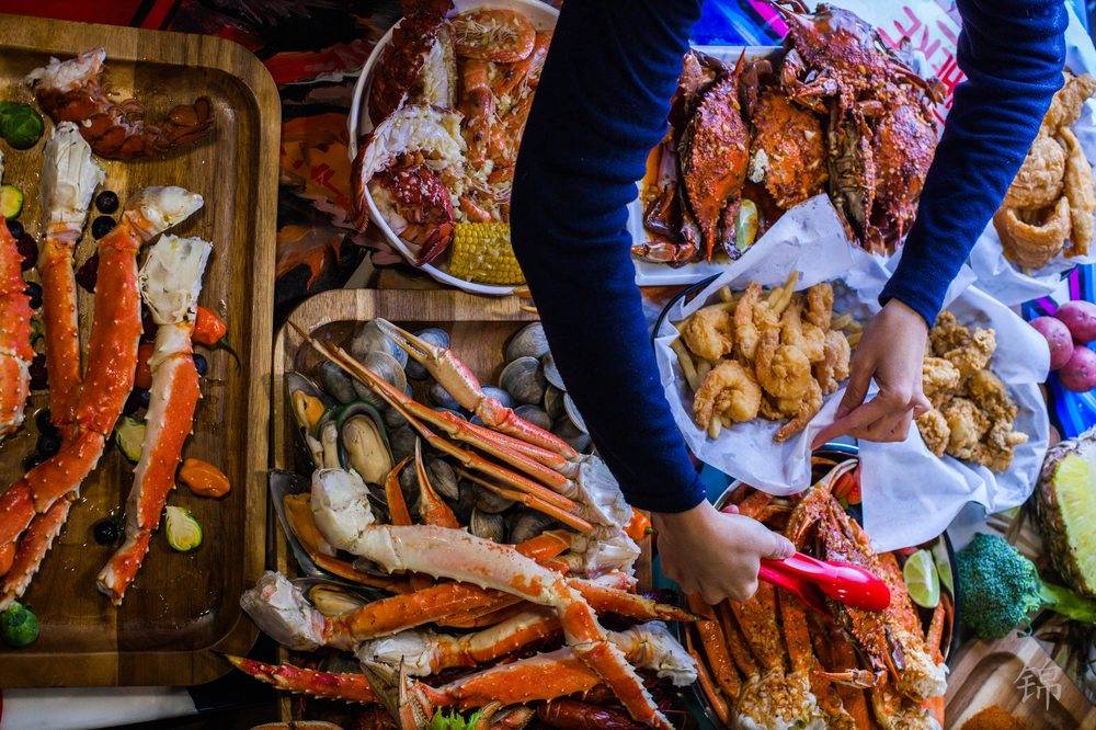 krab hut columbia | restaurant | 280 Harbison Blvd, Columbia, SC 29212, USA | 8036384141 OR +1 803-638-4141