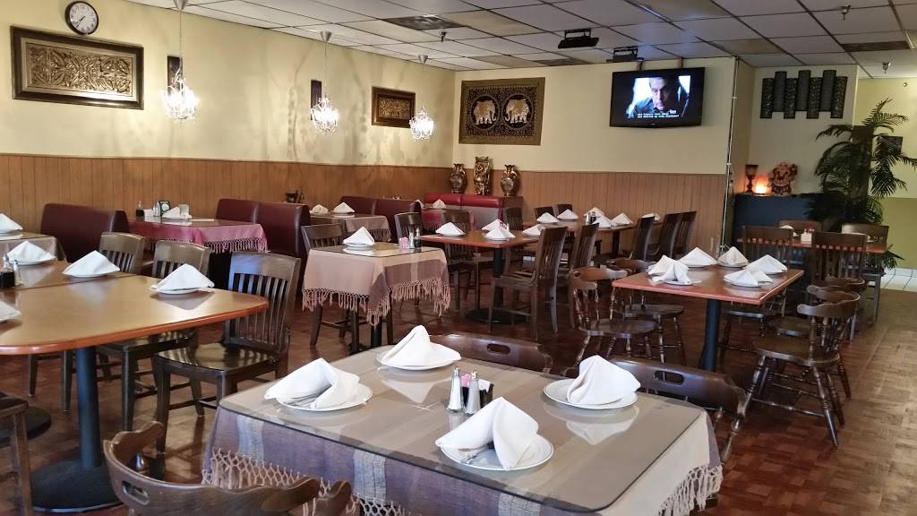 Valley Thai Restaurant | restaurant | 1725 E Warm Springs Rd, Las Vegas, NV 89119, USA | 7022702899 OR +1 702-270-2899