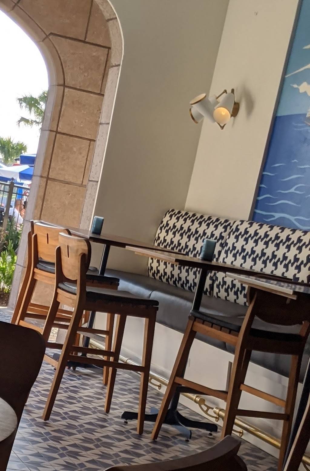 Bar Riva | restaurant | 1080 Esplanade Ave, Lake Buena Vista, FL 32830, USA | 4079395277 OR +1 407-939-5277