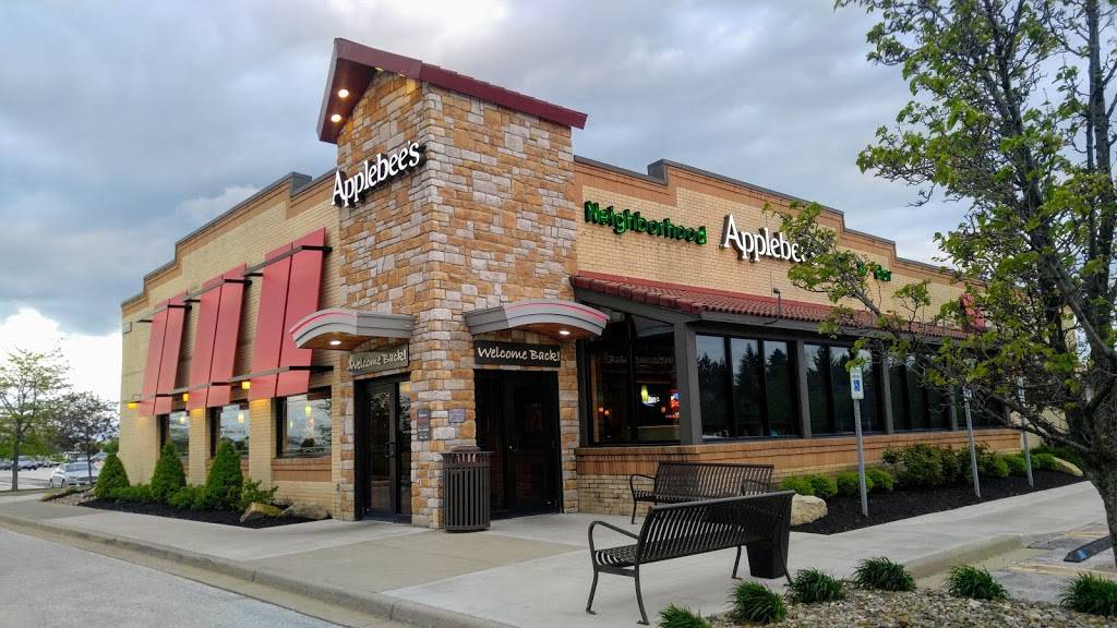 Applebees Grill + Bar | restaurant | 17771 Southpark Center, Strongsville, OH 44136, USA | 4405725292 OR +1 440-572-5292