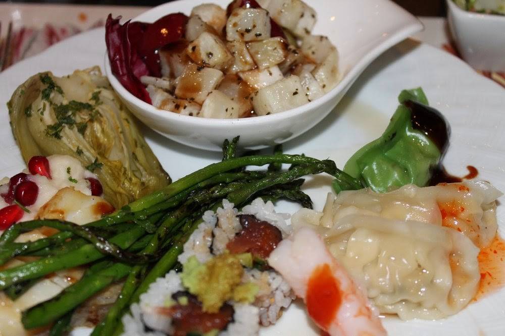 Hamptons | restaurant | 2 Dole Dr, Westlake Village, CA 91362, USA | 8185753000 OR +1 818-575-3000