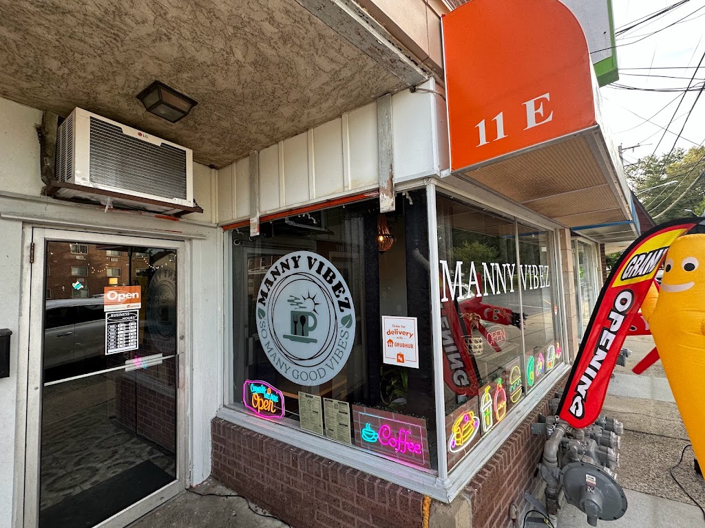 Manny Vibez | restaurant | 11 E Winona Ave, Norwood, PA 19074, USA | 4844946017 OR +1 484-494-6017