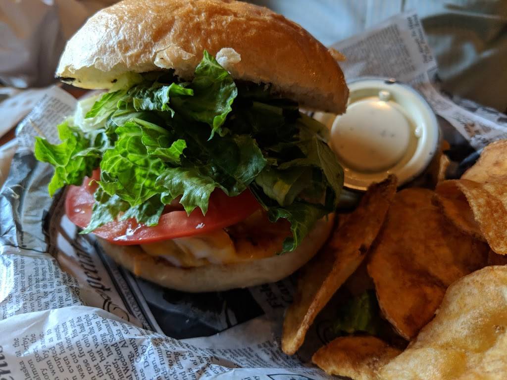 Brews Tavern | restaurant | 8083 Charlotte Hwy, Fort Mill, SC 29707, USA | 8035473279 OR +1 803-547-3279