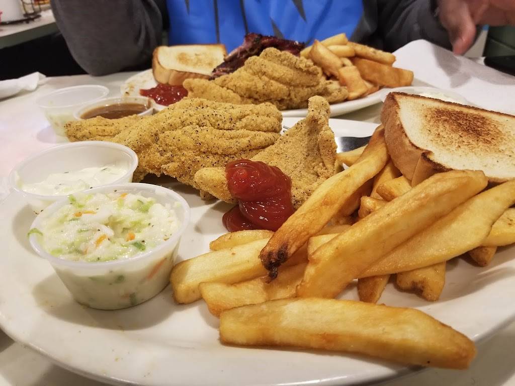 Blues City Cafe | restaurant | 138 Beale St, Memphis, TN 38103, USA | 9015263637 OR +1 901-526-3637