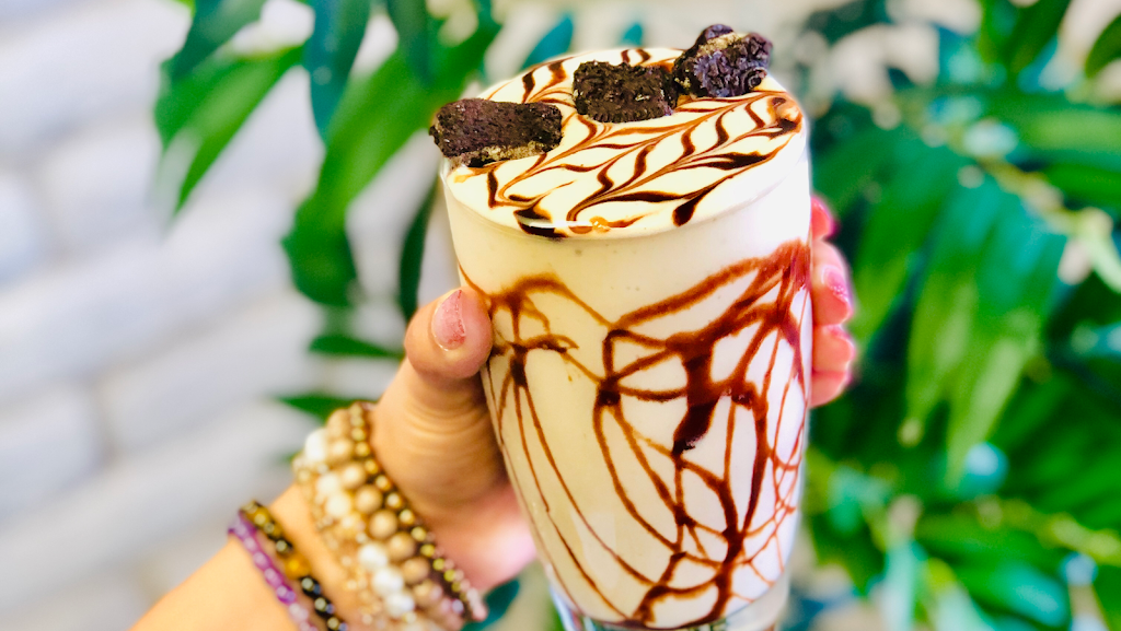 Nutrition Plus Protein Smoothie Bar | restaurant | 2420 Juan Tabo Blvd NE, Albuquerque, NM 87112, USA | 5053041278 OR +1 505-304-1278