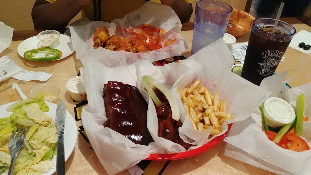 Wings Etc. | restaurant | 1541 W Floyd Baker Blvd, Gaffney, SC 29341, USA | 8645143200 OR +1 864-514-3200