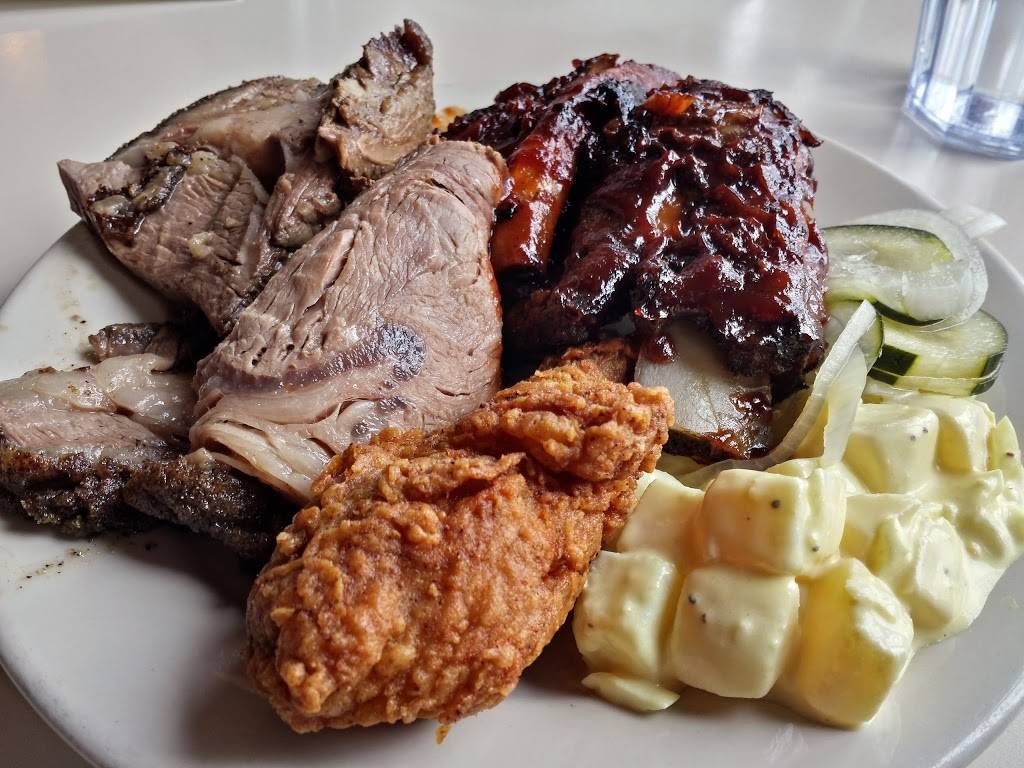 Big Muddys | restaurant | 710 N Front St #1, Burlington, IA 52601, USA | 3197531699 OR +1 319-753-1699