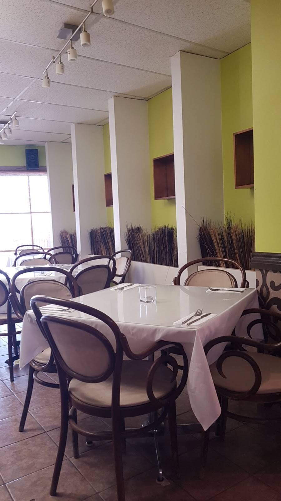 Thai Garden | restaurant | 151 Pinnacle St, Belleville, ON K8N 3A4, Canada | 6139621188 OR +1 613-962-1188