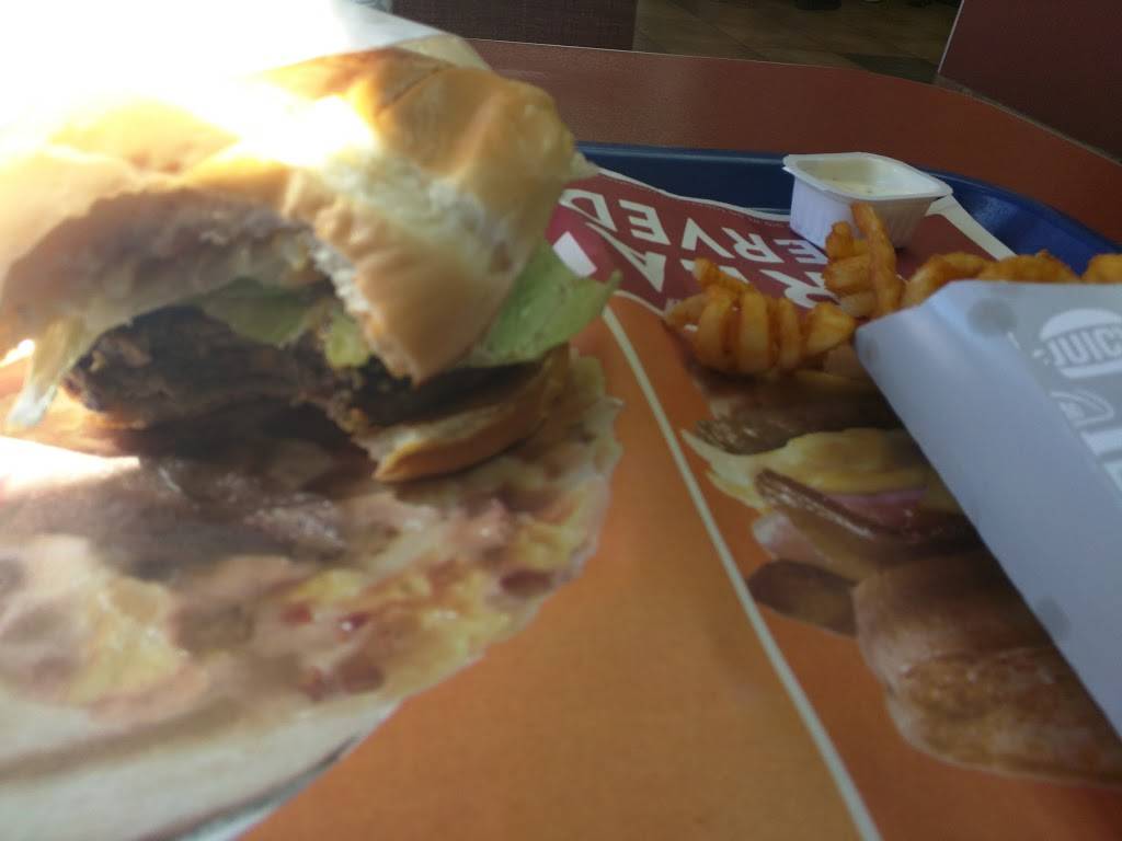 Jack in the Box | restaurant | 8322 Balboa Blvd, Northridge, CA 91325, USA | 8183456492 OR +1 818-345-6492