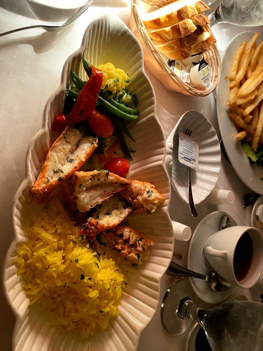 Restaurant Le Clos des Délices | restaurant | 515 Rue Principale, Saint-Donat-de-Montcalm, QC J0T 2C0, Canada | 8194242222 OR +1 819-424-2222