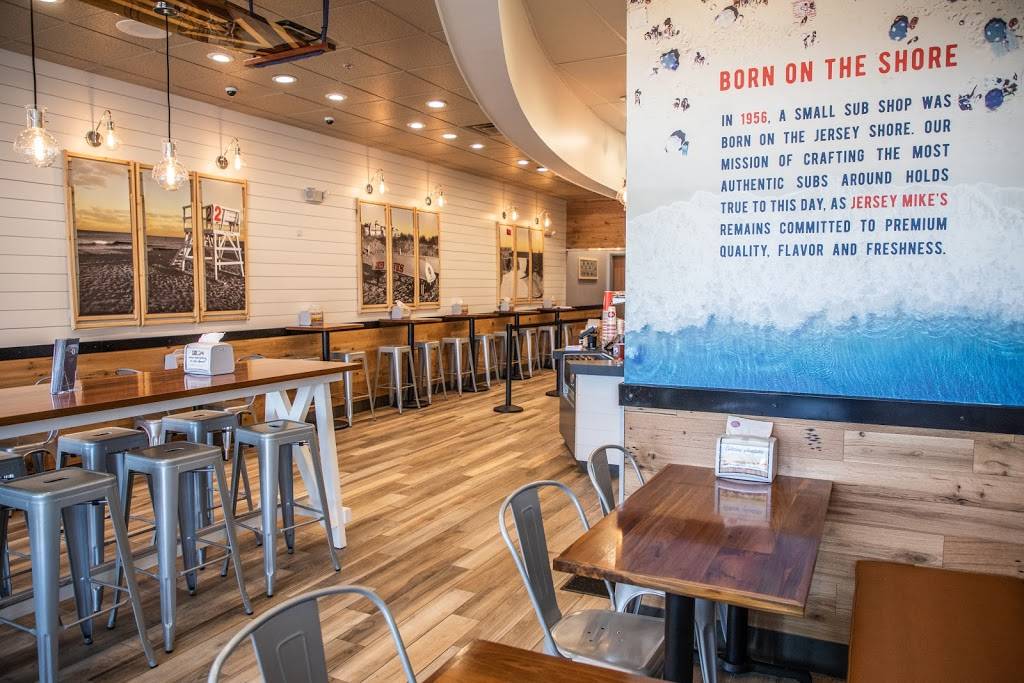 Jersey Mikes Subs | meal takeaway | 1510 SW Vintage Pkwy Suite 200, Ankeny, IA 50023, USA | 5152899898 OR +1 515-289-9898