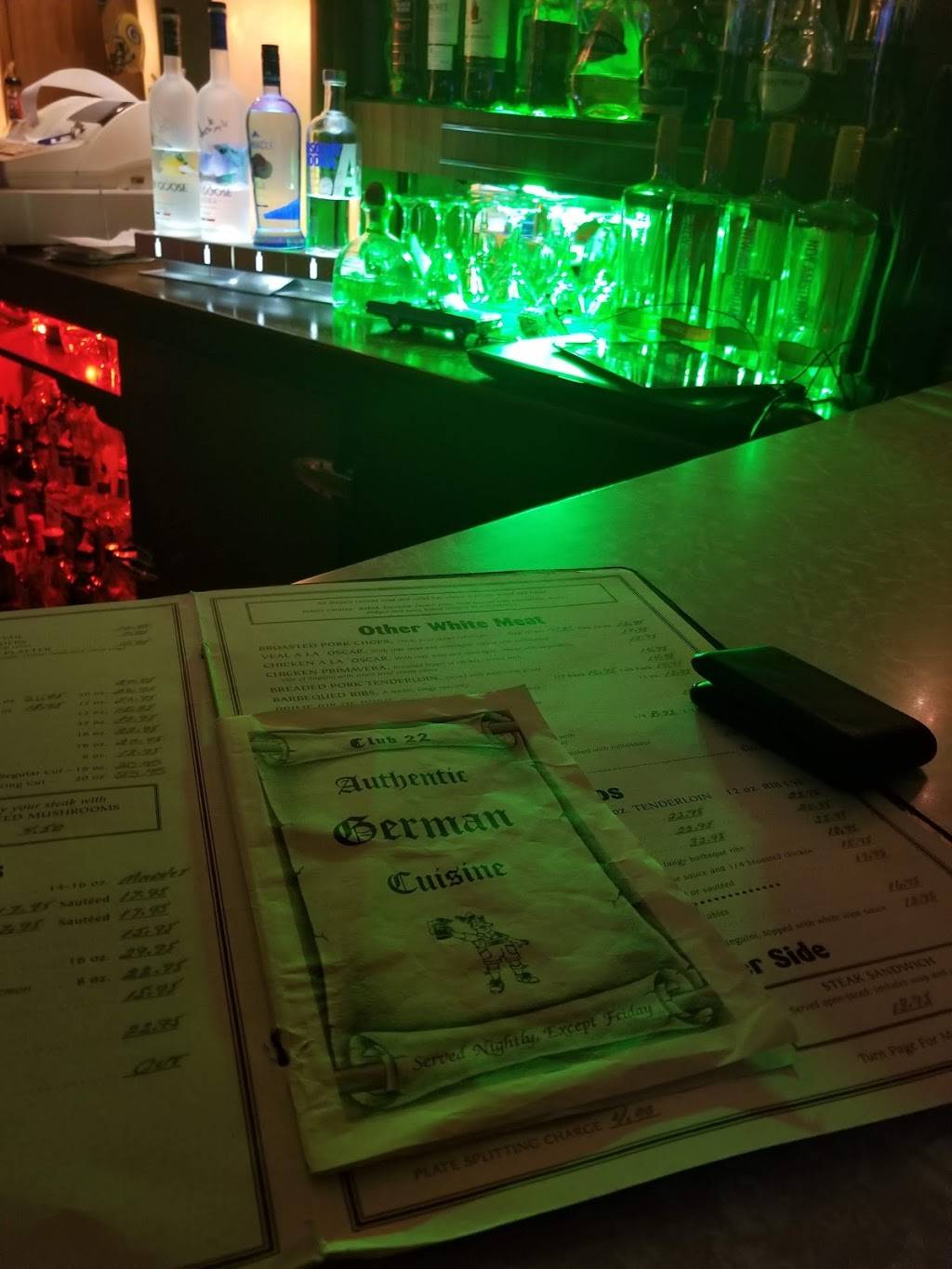 Club 22 | restaurant | N3925 Friendship Circle, Shawano, WI 54166, USA | 7155263800 OR +1 715-526-3800