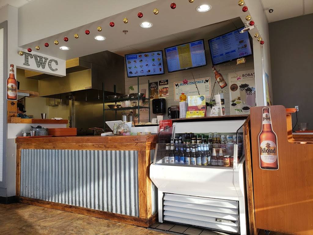 Crazy Mikes Wings | restaurant | 5350 W Bell Rd #130, Glendale, AZ 85308, USA | 6234636881 OR +1 623-463-6881