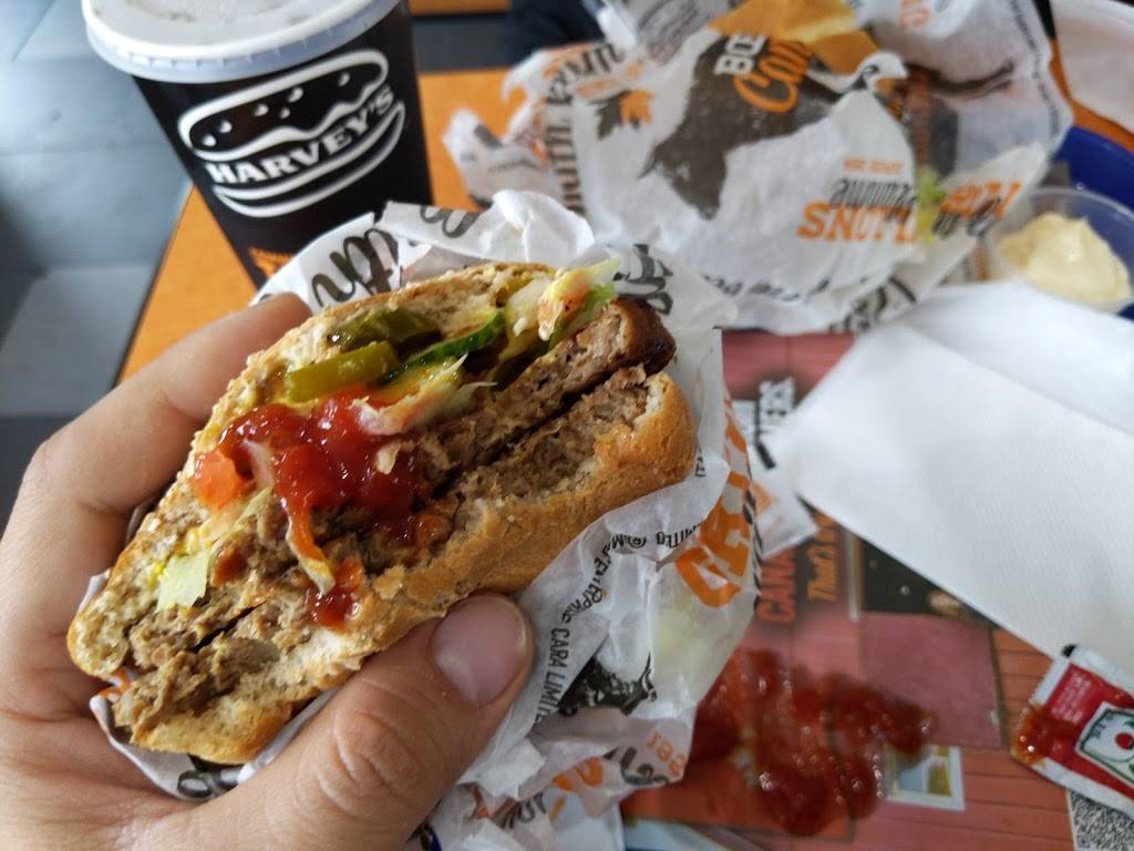 Harveys | restaurant | 30 Cottrelle Blvd, Brampton, ON L6S 0E1, Canada | 9057998998 OR +1 905-799-8998