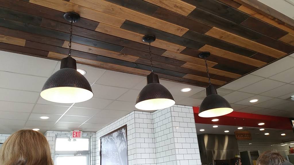 Arbys | restaurant | 4444 Us-Business 220, Bedford, PA 15522, USA | 8146230047 OR +1 814-623-0047