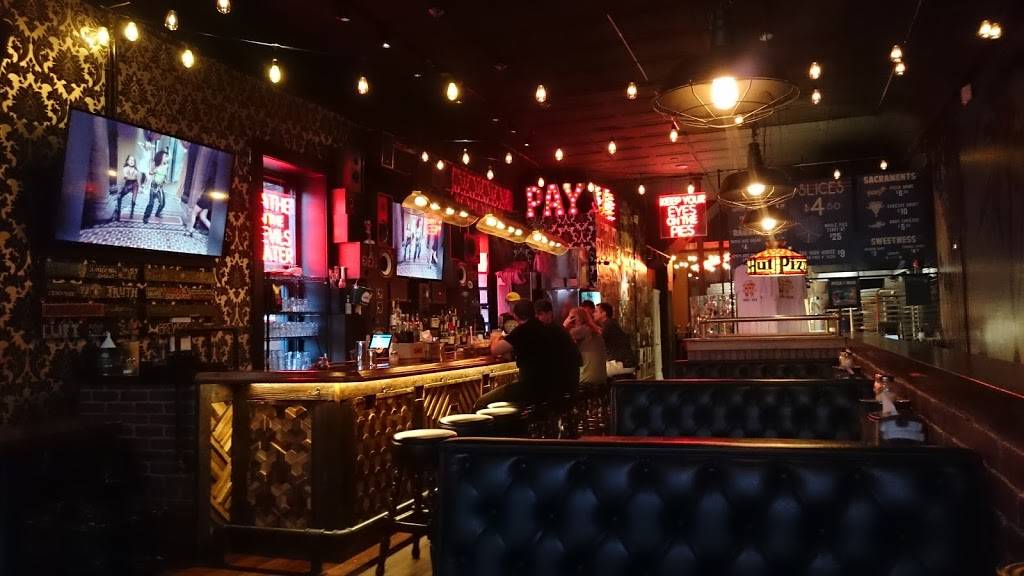 MIkeys Late NIght Slice | restaurant | 457 N High St, Columbus, OH 43215, USA | 6148690249 OR +1 614-869-0249