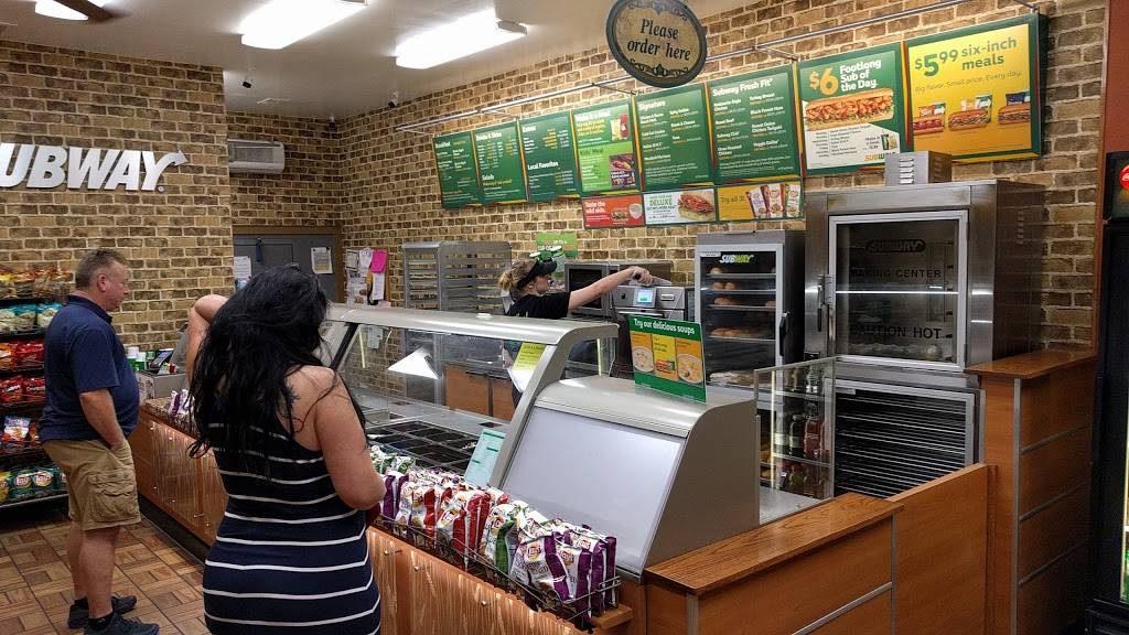 Subway Restaurants | restaurant | 2450 US Route 12, Unit A, Spring Creek Plaza, Spring Grove, IL 60081, USA | 8156751149 OR +1 815-675-1149