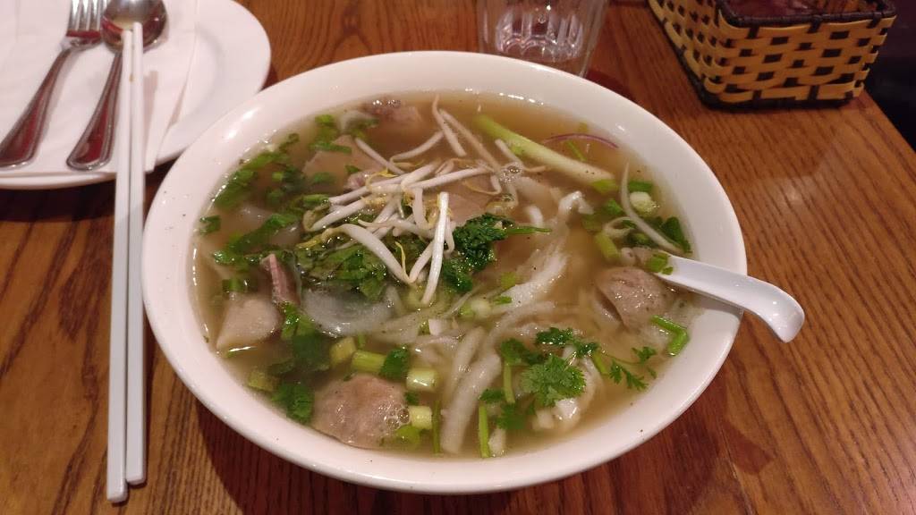 Saigon Pho & Cafe | restaurant | 726 Lake St, Oak Park, IL 60301, USA | 7086890389 OR +1 708-689-0389