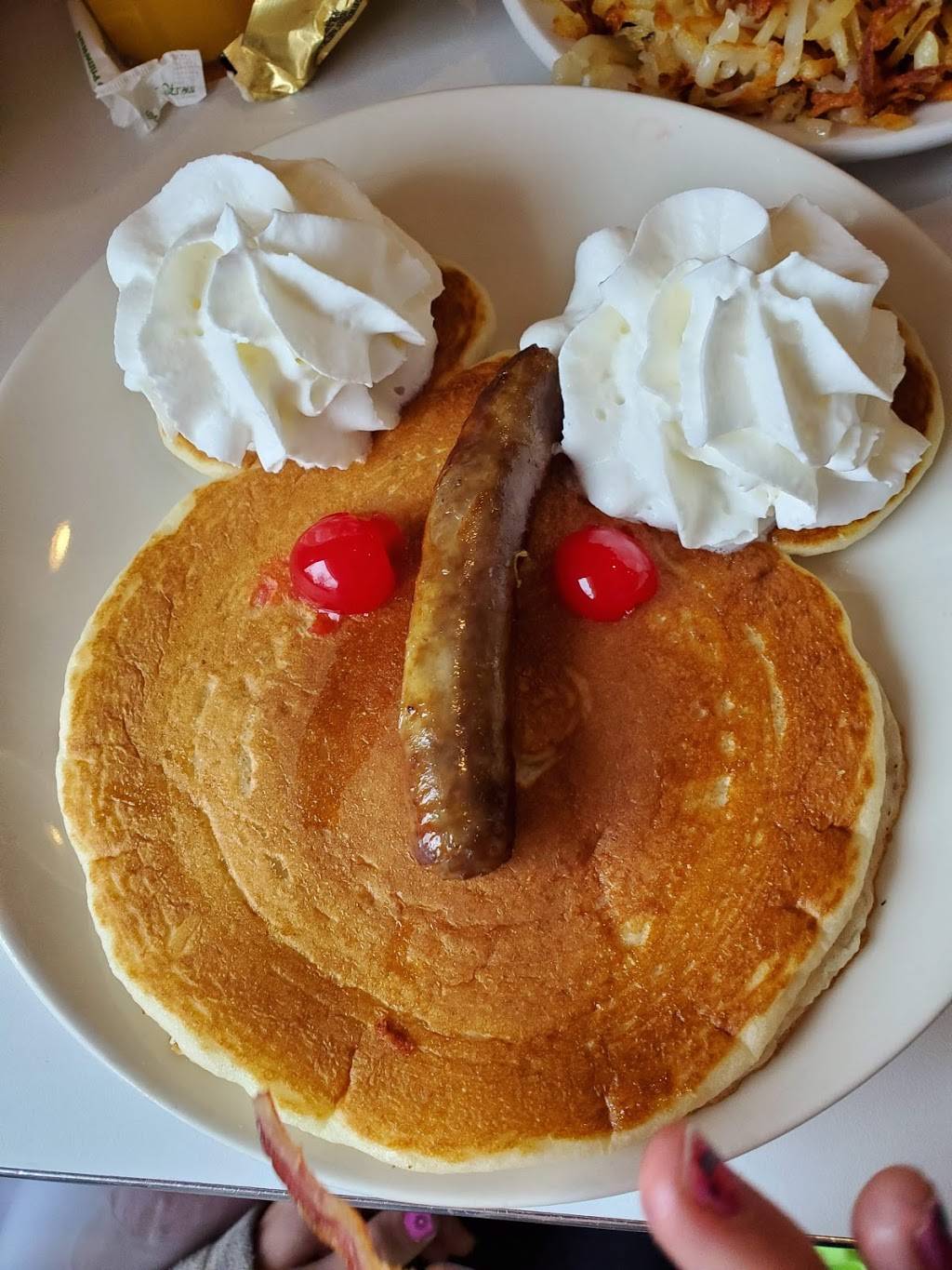 Harrys Diner | restaurant | 2504 Calumet Dr, Sheboygan, WI 53083, USA | 9204585200 OR +1 920-458-5200