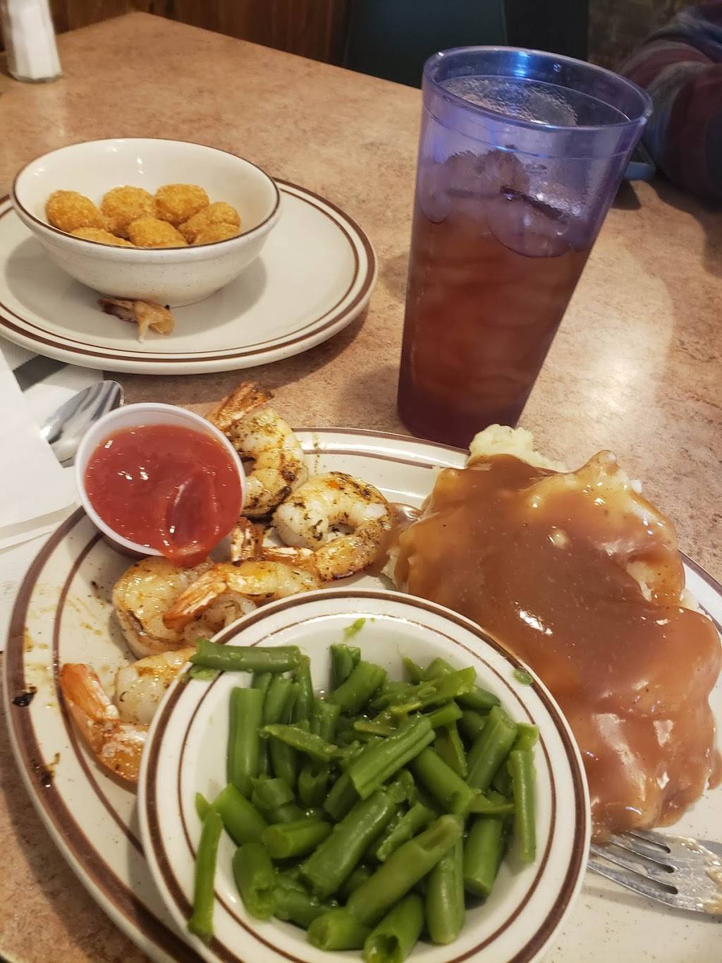 Dutch Kitchen Restaurant | restaurant | 6803 W, KS-61, Hutchinson, KS 67501, USA | 6206622554 OR +1 620-662-2554