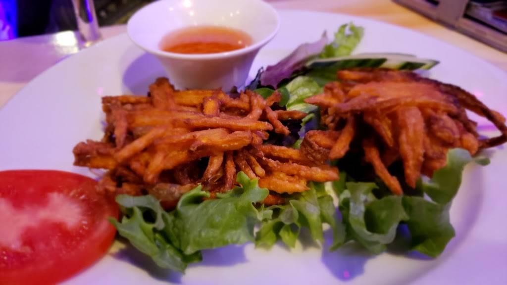 Cafe Montmartre | restaurant | 1625 Washington Plaza N, Reston, VA 20190, USA | 7039048080 OR +1 703-904-8080