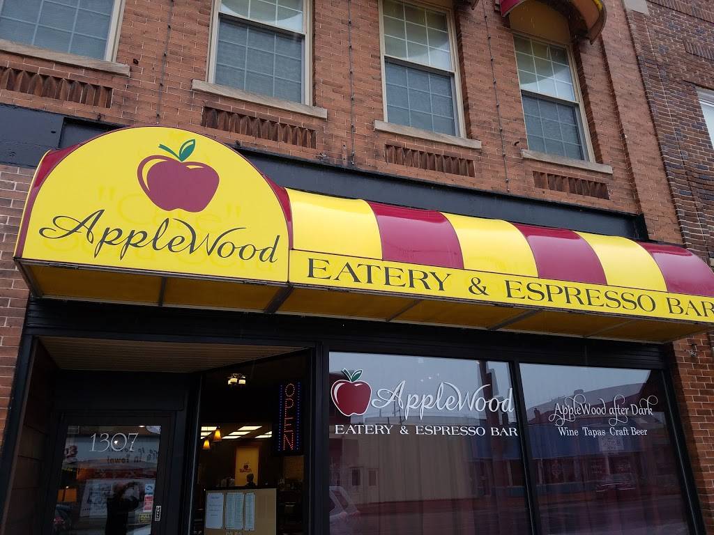 AppleWood Eatery & Espresso Bar | cafe | 1307 Ludington St, Escanaba, MI 49829, USA | 9067866477 OR +1 906-786-6477