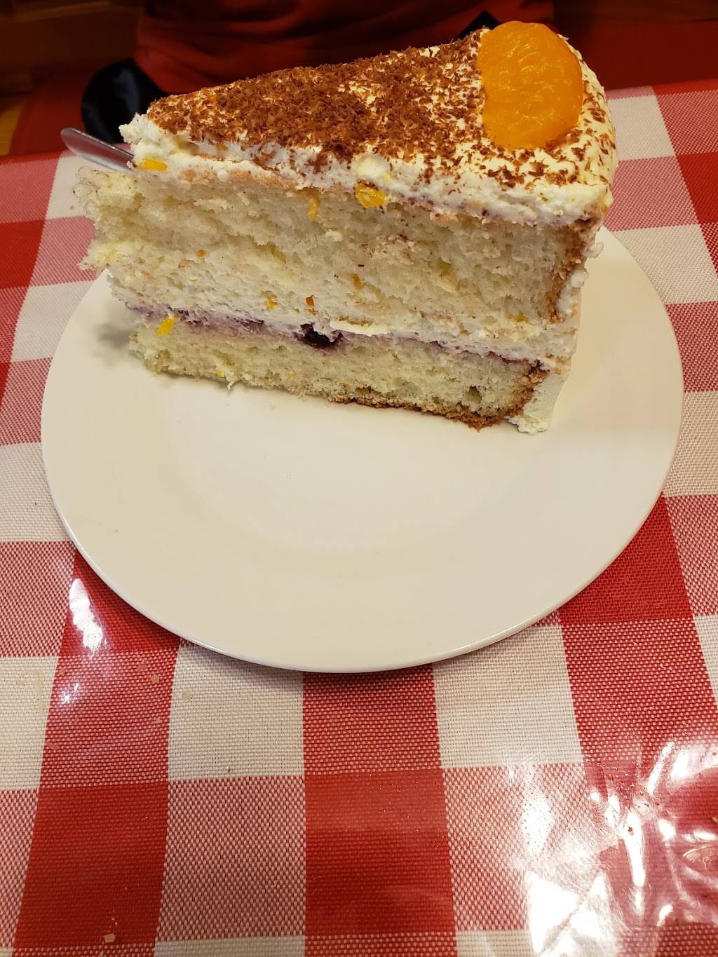 Opas Schnitzel Hut | restaurant | 1608 Farm to Market 2410, Harker Heights, TX 76548, USA | 2544322657 OR +1 254-432-2657