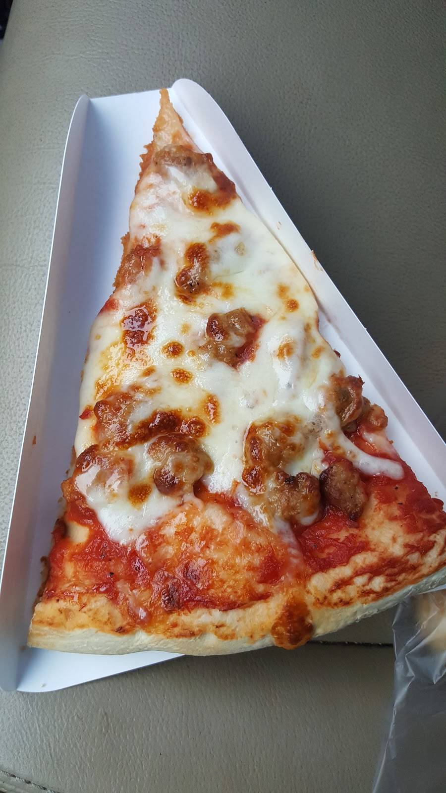 Kum & Go | meal takeaway | 3025 Hancock Expy, Colorado Springs, CO 80916, USA | 7194738296 OR +1 719-473-8296