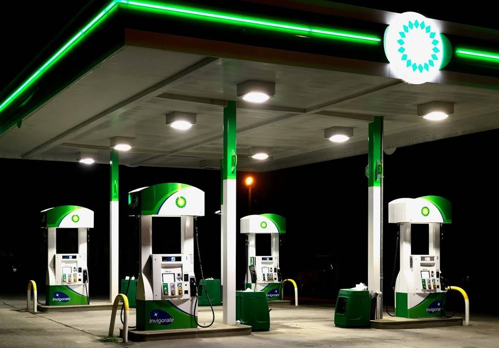 Outpost Food Mart | restaurant | 824 White Pond Rd, Elgin, SC 29045, USA | 8034382235 OR +1 803-438-2235