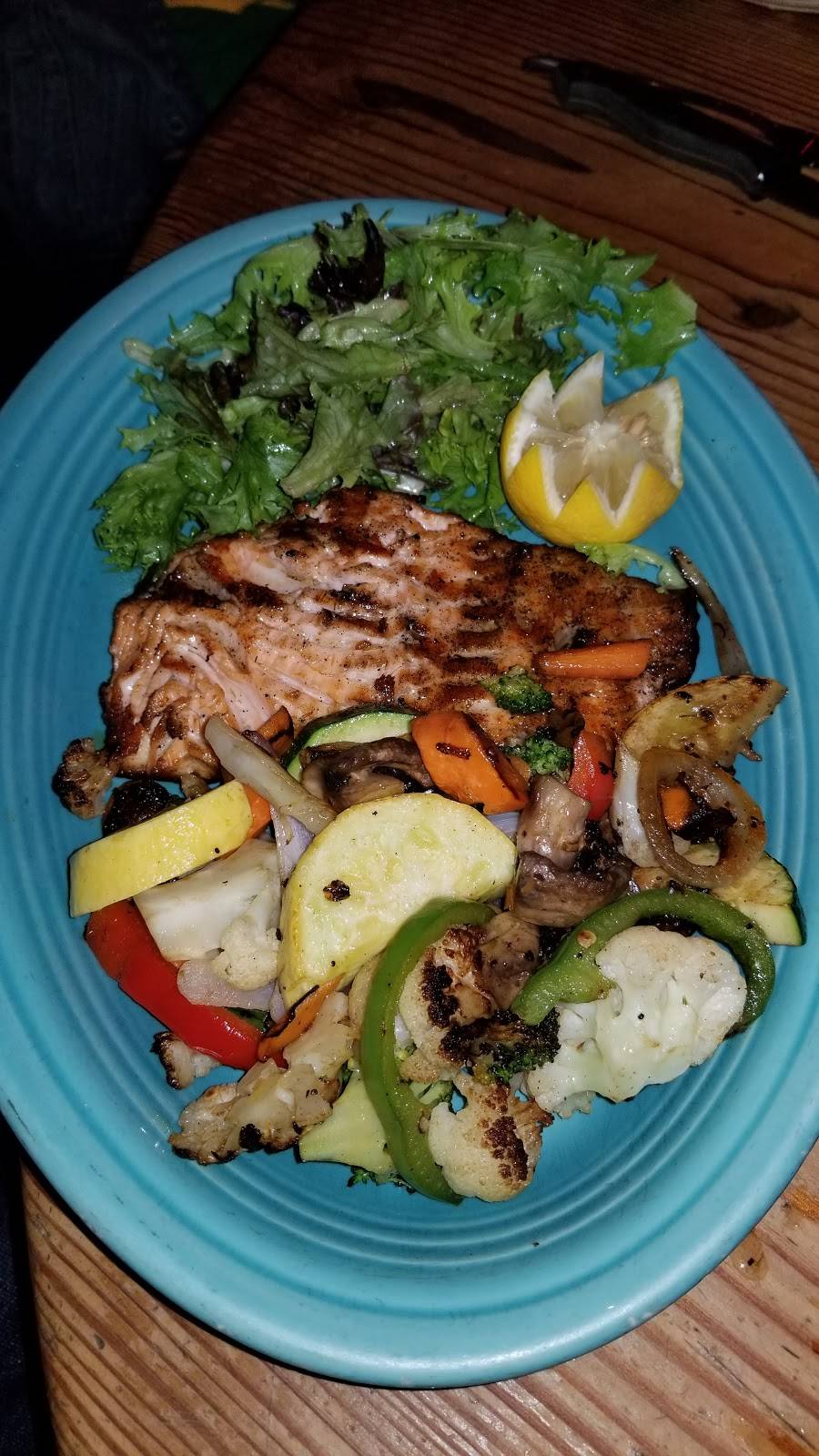 Border Cafe | restaurant | 356 Broadway, Saugus, MA 01906, USA | 7812335308 OR +1 781-233-5308