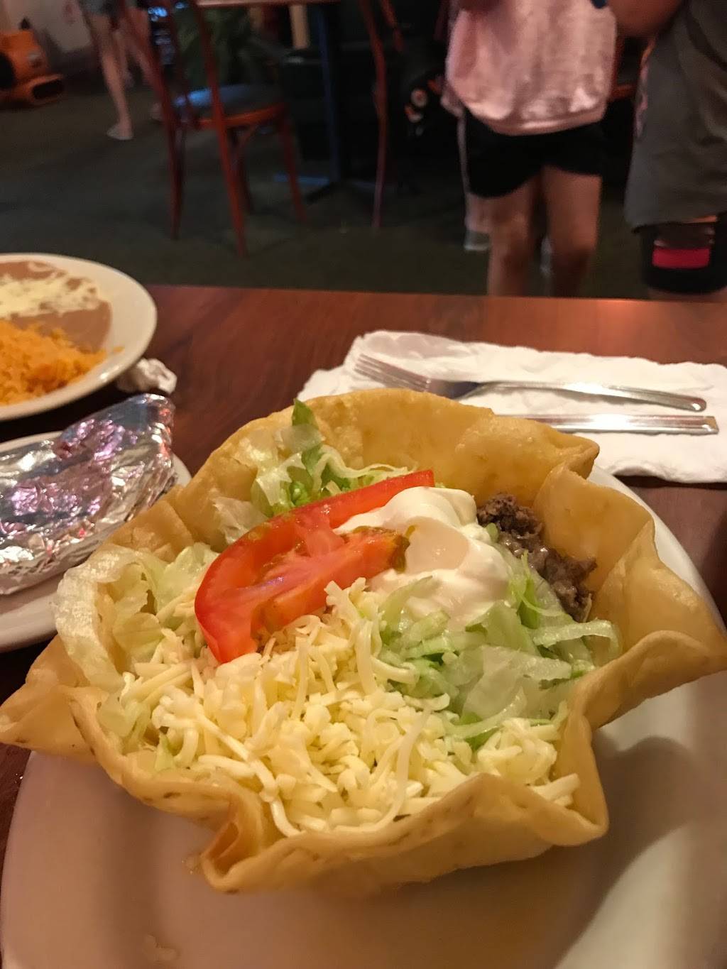 El Mezcal Mexican Restaurant | restaurant | 705 Texas Blvd # B, Bethalto, IL 62010, USA | 6183778902 OR +1 618-377-8902