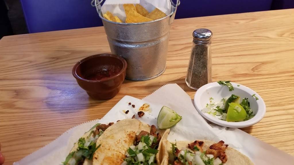 Soccer Taco | restaurant | 9 Market Square, Knoxville, TN 37902, USA | 8655444471 OR +1 865-544-4471