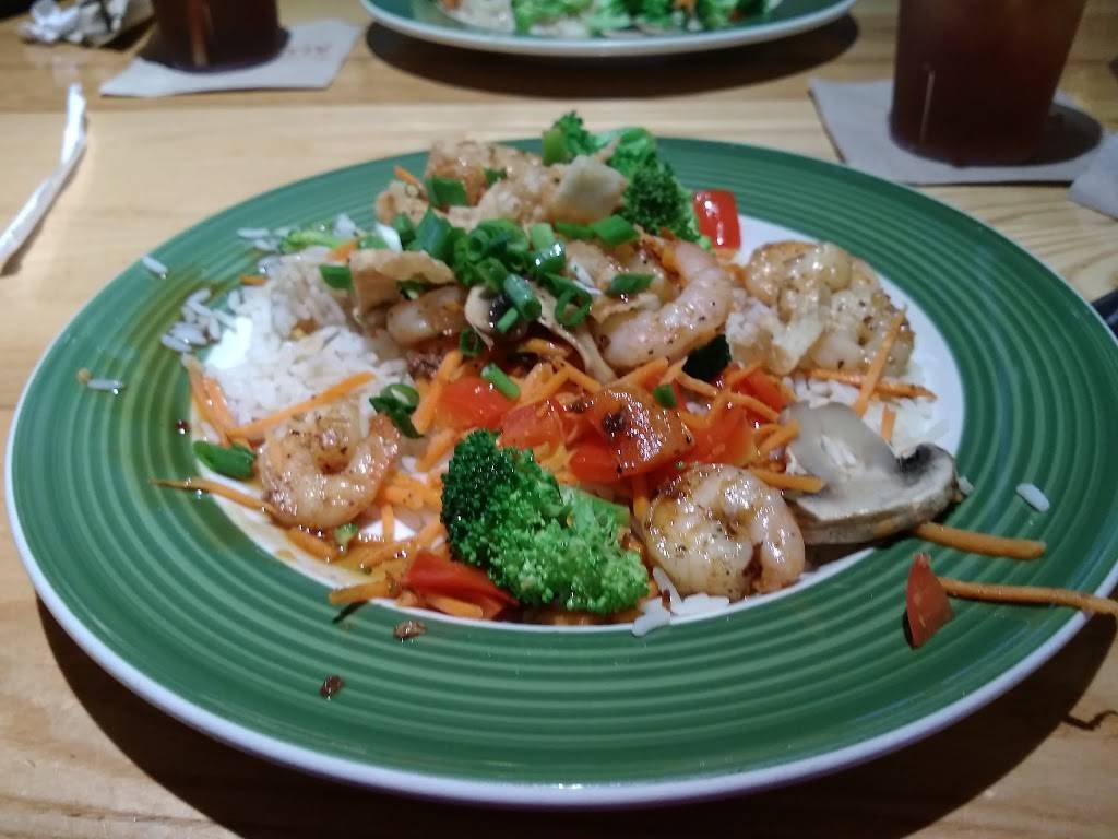 Applebees Grill + Bar | restaurant | 2384 US-31, Traverse City, MI 49684, USA | 2319292929 OR +1 231-929-2929